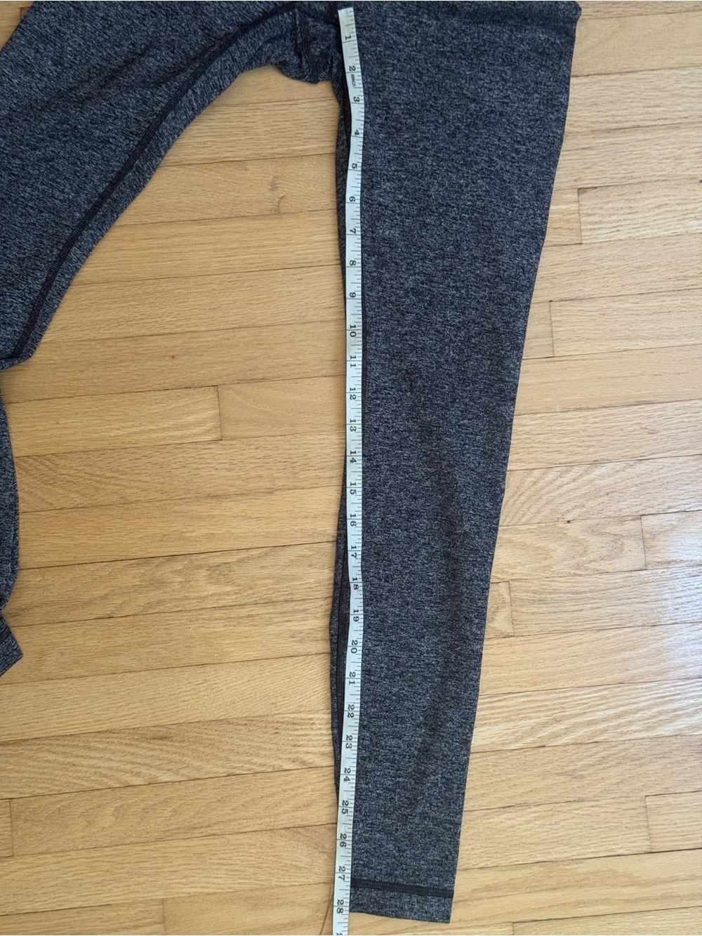 Lululemon Wunder Under High-Rise Tight 28” Heathered Black Woman’s Size 6 - Picture 6 of 6